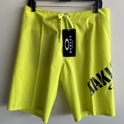 Oakley Mens Ellipse Boardshorts 21 Lazer Yellow 482299OVT Size 32.    S322