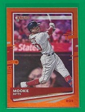 2020 Panini Donruss - Photo Variation Mookie Betts #77 Holo Orange Red Sox 