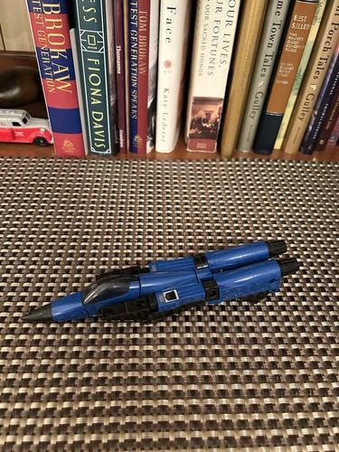 Transformers G1 Dirge core body 1985 Blue Jet Figure Hasbro Takara