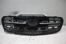 Mercedes-Benz GLA W156 X156 2017 Vorne Kühlergrill A156882900 EDC10403