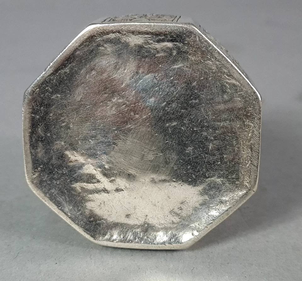 Chine ancienne boite argent, décor volati et floral.  54 gr C782 - Photo 4/4