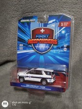 Greenlight Blooming Grove 2021 Chevy Tahoe Ambulance 1:64 Diecast w/Rubber Tires