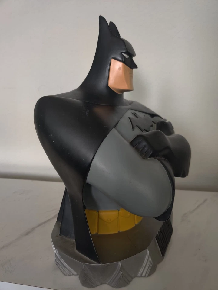 Estatua busto gigante de 20" de alto exclusiva de Batman Warner Bros 1997 DC Comics Foto 3 de 4