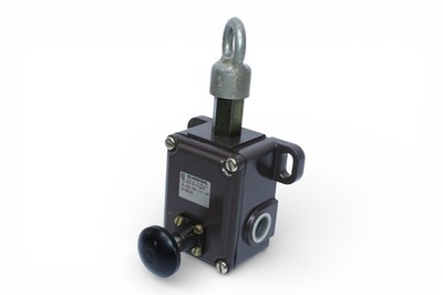 SCHMERSAL TQ 441-01/01 YUER PULL-WIRE SWITCH