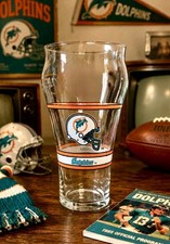 VTG 1980s Miami Dolphins Coca Cola NFL 16oz Beer Drinking Glass Classic Logo