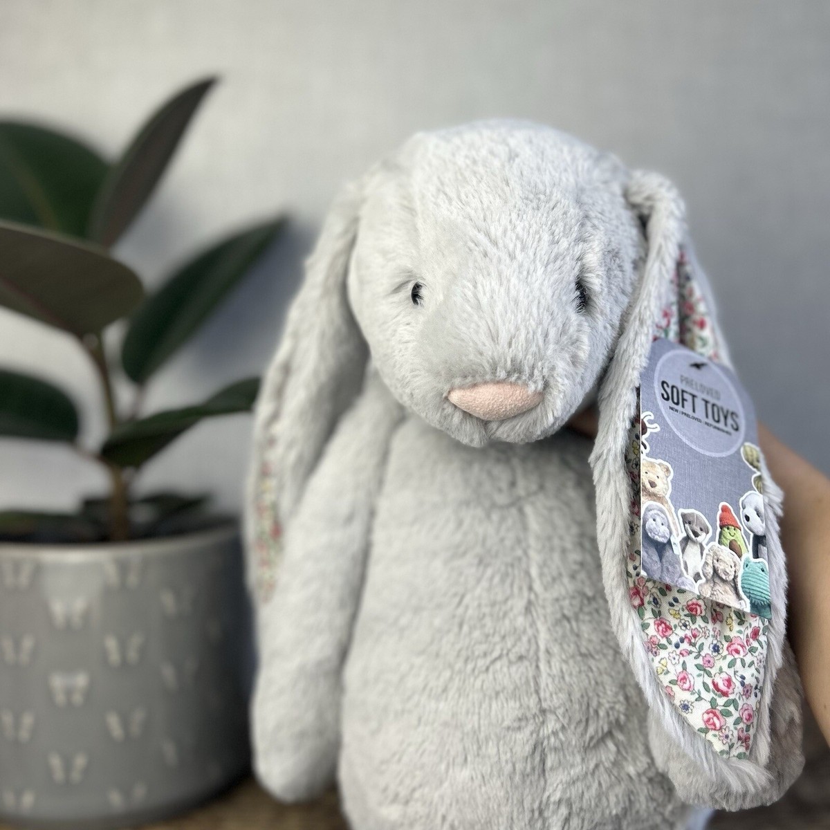  Blossom Silver Bunny Bloom Mサイズ Blossom Silver Bunny 'Bloom' - Official Jellycat