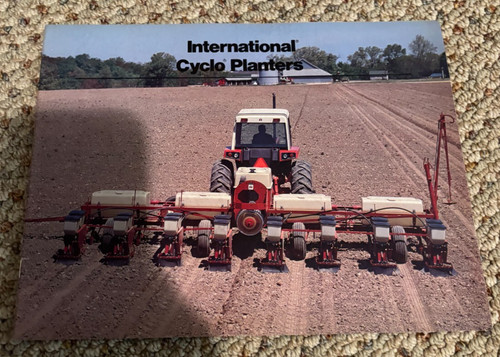 International Harvester Cyclo Planter For 1978 Brochure FCCA25