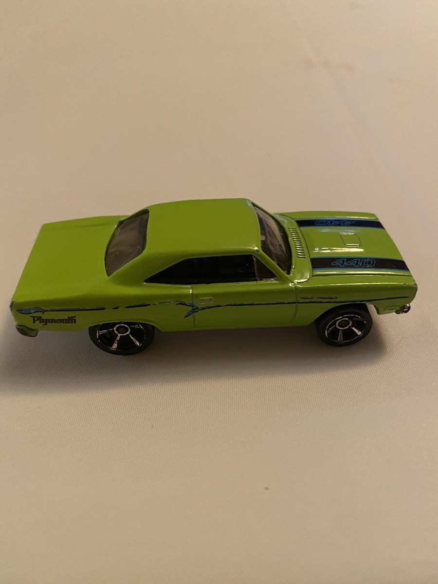 ホットウィール ‘70 Plymouth Roadrunner Hot Wheels - '70 Plymouth Road Runner (Metallic Silver) | eBay