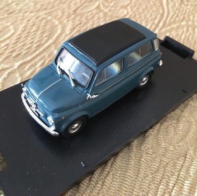 Modellino Fiat 500 Giardiniera 1960 Chiusa Colore Carta Da Zucchero Ebay