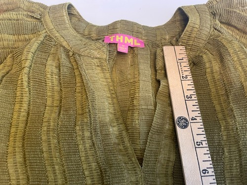THML Puff Sleeve Embroidered Blouse Size Medium Olive Floral Boho V Top - Picture 9 of 9