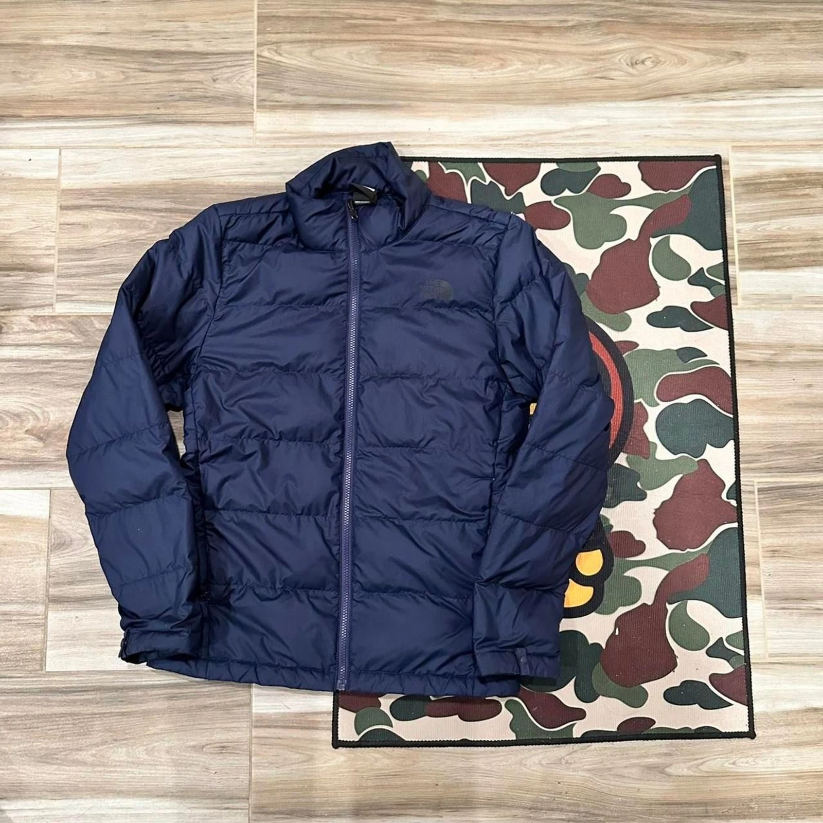 Navy The North Face 550 Puffer Jacket