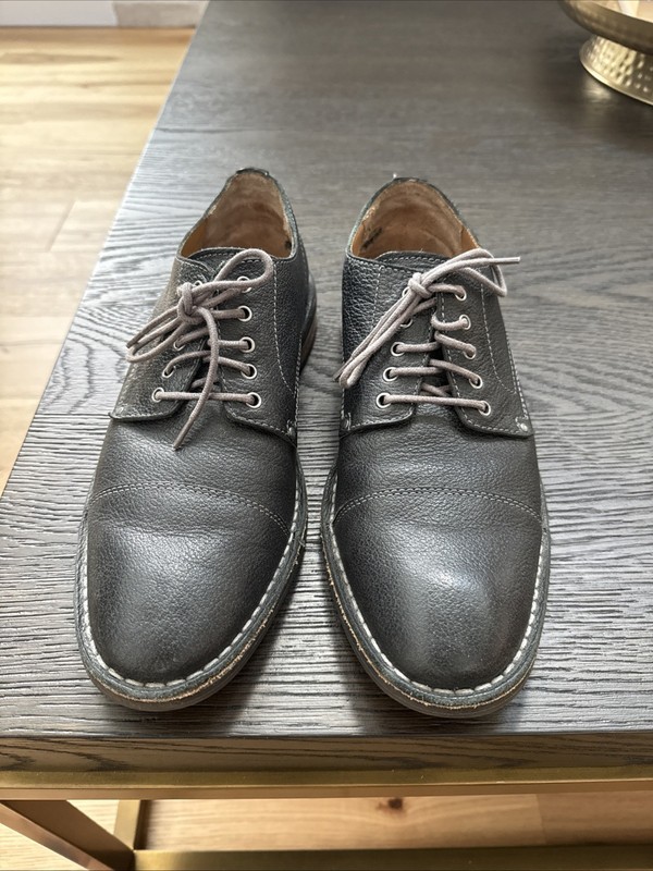 Cole Haan Men’s Black Leather Size 8.5 Lace Up  Rubber Sole Used. Leather Inside