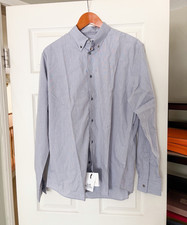 Rare Herm s Men  s Blue Button-Down Dress Shirt 41/16 with Tags