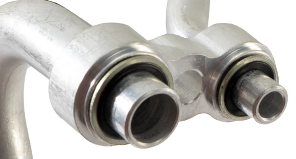 Шланг разгрузки/всасывания хладагента кондиционера в сборе 66144 подходит для Dodge Dart 13–16 годов выпуска - Изображение 3 из 4