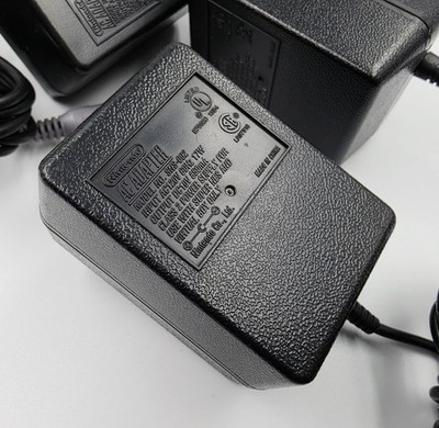 Genuine ''VIRTUAL BOY ONLY'' POWER SUPPLY Adapter 10v 850mA SNS-002 OEM Authentic
