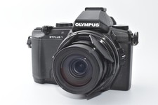 Includes 2 Batteries Olympus STYLUS 1 Black