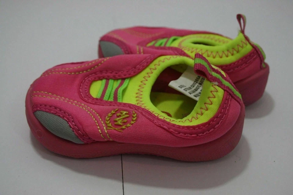 Zapatos sin cordones Izod para niñas - Tenis elásticos rosas y amarillos - Niño pequeño talla 2 - Usados en excelente estado Foto 3 de 4