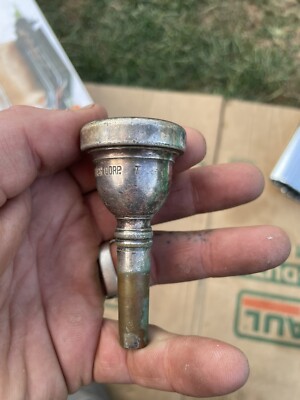 Vintage VINCENT BACH CORP 7 (no letter) Trumpet Mouthpiece