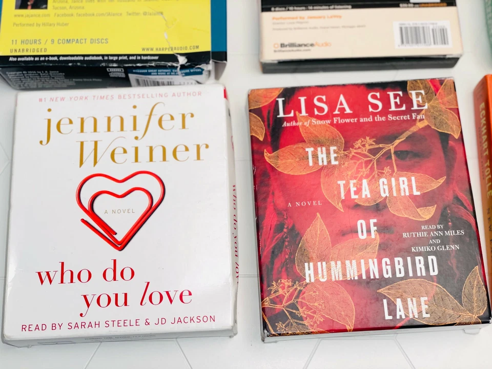 Lot of 7 audiobooks CD Who Do You Love A New Earth Downfall My not so Perfect Foto 2 de 4