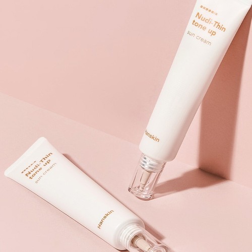 Hanskin Nudi Thin MakeUp Tone Up Lighting Finish Sunscreen SPF50+ PA++++ 40ml - Picture 3 of 13