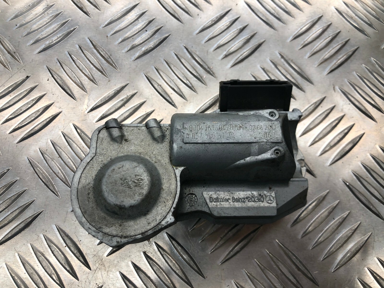 T38 A0375456132 Mercedes ESL Steering column lock PLUG&GO NO NEED 