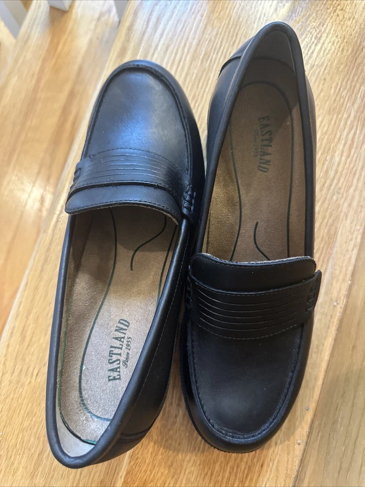 MOCASINES MUJER EASTLAND NEWBURY TACÓN PENNY Foto 4 de 4