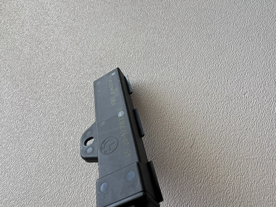 BMW 640I 650I F12 F13 2012-2016 antena sistema de entrada sin llave OEM 9220832-02 Foto 3 de 4