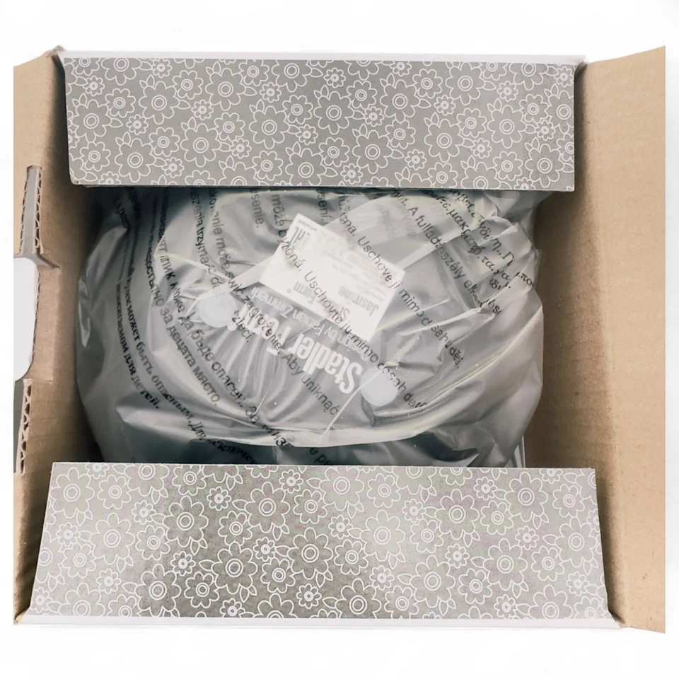 Pequeño humidificador Stadler Form Eva en negro - ideal para hoteles AirBNB portátil Foto 3 de 4