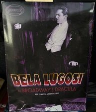 Moebius Universal Monsters Bela Lugosi as Broadway's Dracula Model Kit