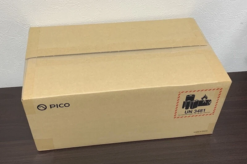 PICO4 128GB All-in-One VR Headset Glasses Lightweight White 