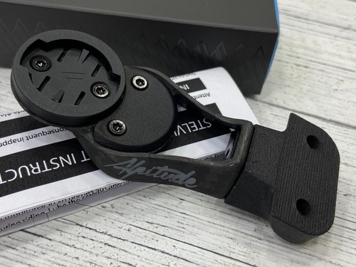 Alpitude Stelvio HS Carbon Computer Mount (Black) - Picture 3 of 29