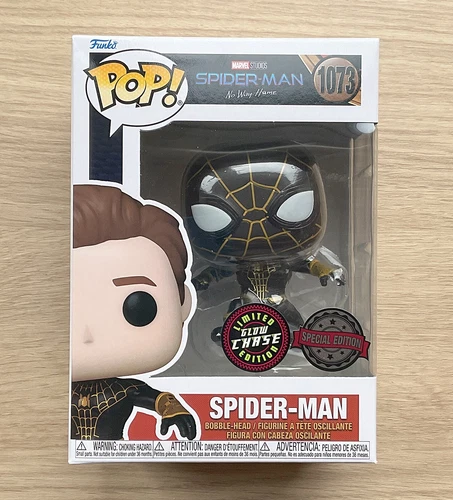 Funko Pop Marvel Spider-Man Negro y Dorado GITD CHASE #1073 + Protector Gratis
