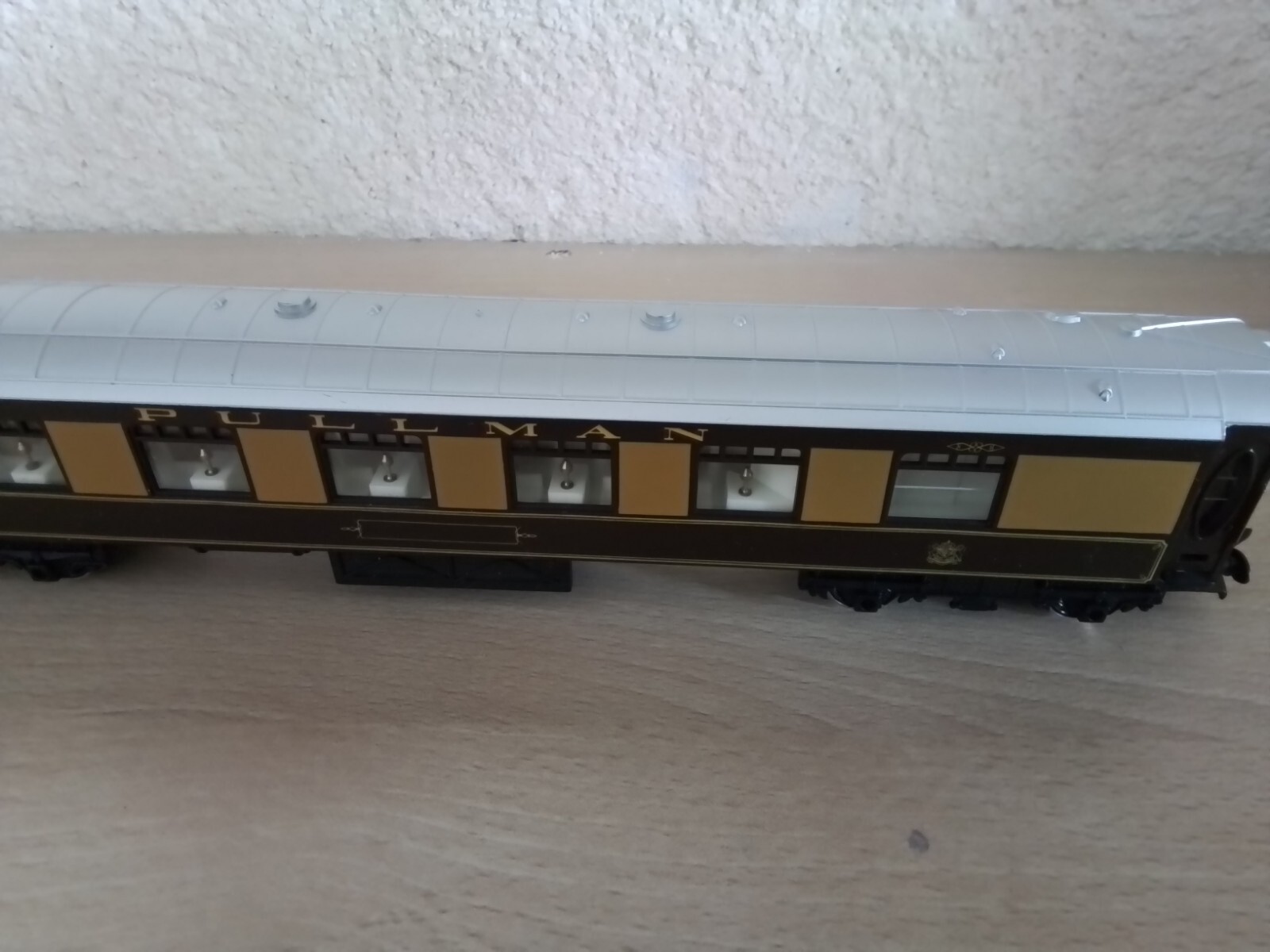 Picture 3 of 8