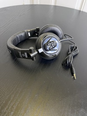 Funko Tronics Star Wars Darth Vader DJ (40mm Drivers) Headphones Watch Video!