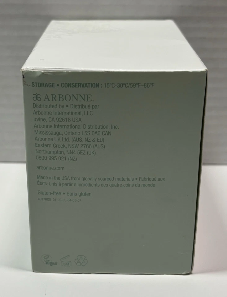 Arbonne Intelligence® Genius Nightly Resurfacing Pads & Solution 2 fl. oz/60 ml - Imagem 3 de 4