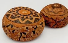 Peruvian Etched Gourd VTG Village Music Celebration Birds Boho Retro Gift Pair