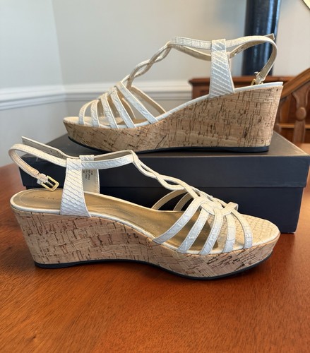 Tahari Sandals Women's Size 10M White Star Leather Strappy Slingback Cork Wedge - Bild 1 von 8