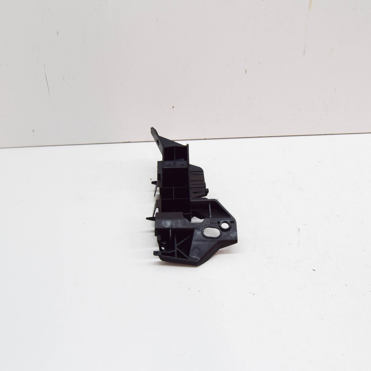 OPEL Crossland X P17 Front Right Bumper Bracket YQ00572080 NEW