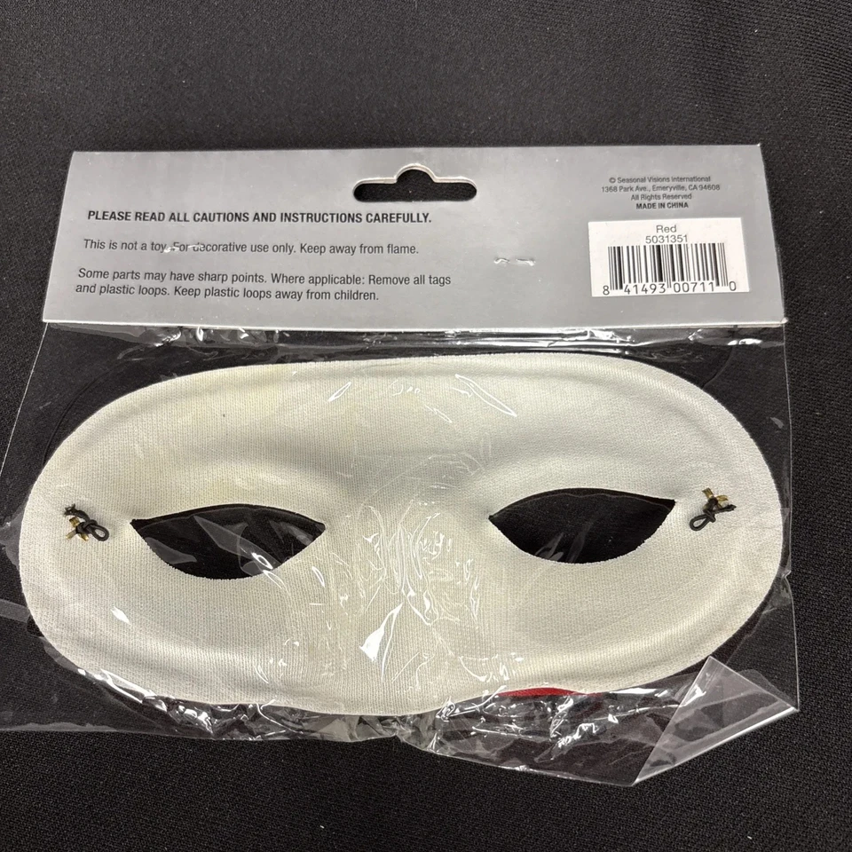 Red Domino Half Mask - Image 2 of 4