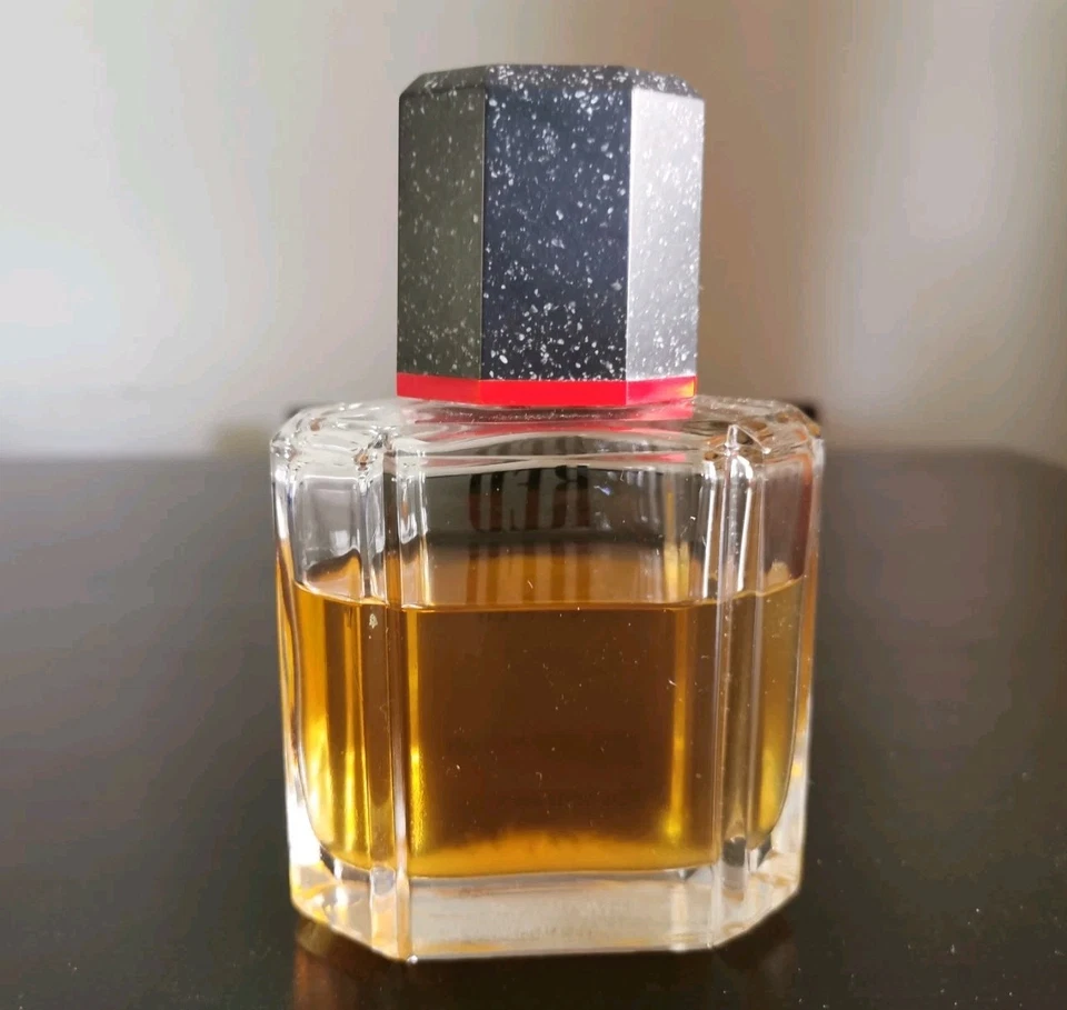 Salpicaduras para después del afeitado Red Giorgio Beverly Hills hombres 3,4 fl. oz/100 ml Foto 2 de 4