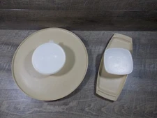Tupperware Serve-Ette Chip Tray 771 & Dip N Serve Veggie Tray 492 w/Bowls & Lids