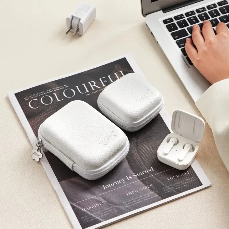 Hard Case Headphone Bag Waterproof Organizer Bag Data Cable Storage Bag  Travel - Image 4 of 4