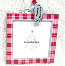 2021 MERRY CHRISTMAS TREE ORNAMENT PHOTO FRAME RED PLAID HOLIDAY PRESENT SQUARE