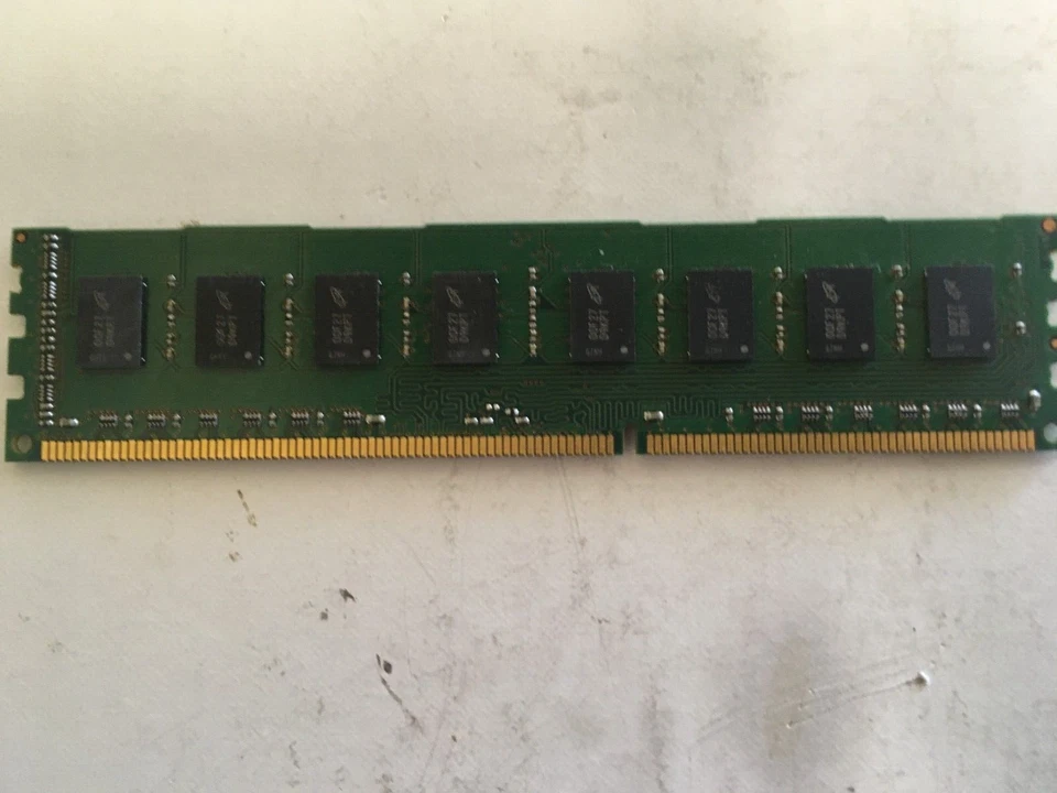 8GB (4X2GB) Micron 2GB PC3-10600 DDR3 240 Pin DIMM MT16JTF25664AZ-1G4F1 - Image 3 of 4