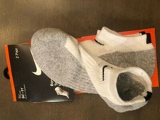 NIP 2 Pr. NIKE White/Gray NO SHOW Training Socks Boys' Shoe Sizes 9C-1Y