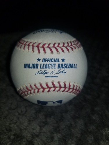 Orioles Jerry Hairston Jr Autographed Omlb - Picture 2 of 2