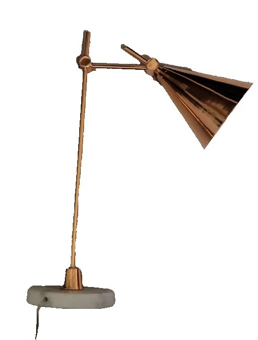 Decmode Contemporary Rose Gold Table Lamp 22