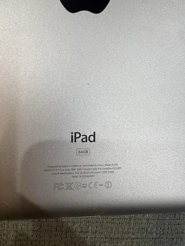 Original 2011 iPad 2 White Pre Owned 64 GB - Picture 1 of 3