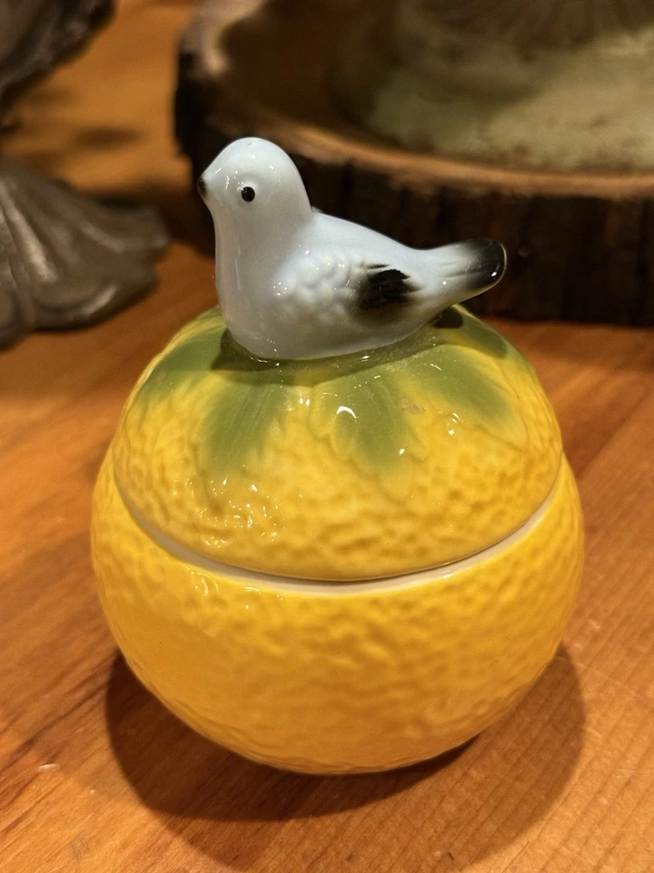 Cuenco de azúcar o mermelada Anthropologie cerámica limón azul pájaro Foto 2 de 4