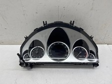 Compteur Mercedes 207